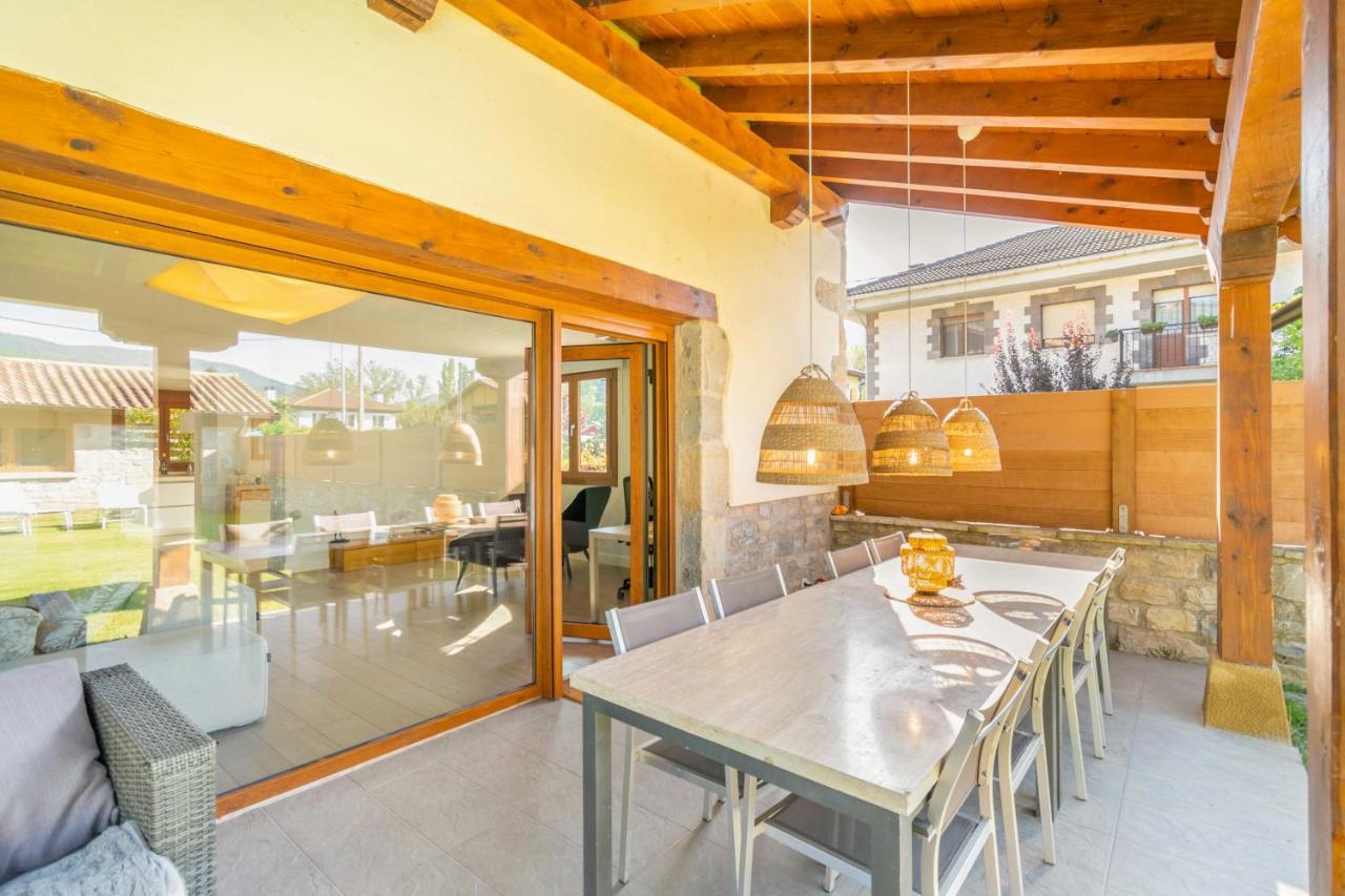 Casa Patxi, Espectacular Casa Rural Proxima A Pamplona Ларрасоанья Экстерьер фото