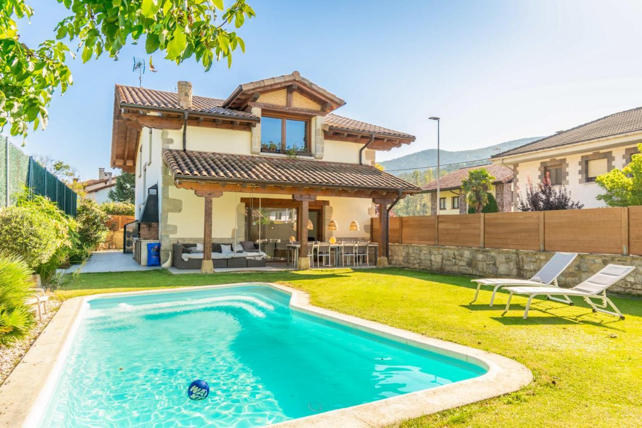 Casa Patxi, Espectacular Casa Rural Proxima A Pamplona Ларрасоанья Экстерьер фото