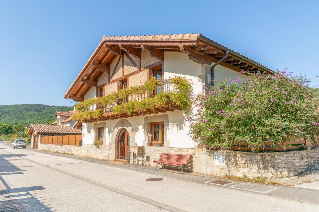 Casa Patxi, Espectacular Casa Rural Proxima A Pamplona Ларрасоанья Экстерьер фото